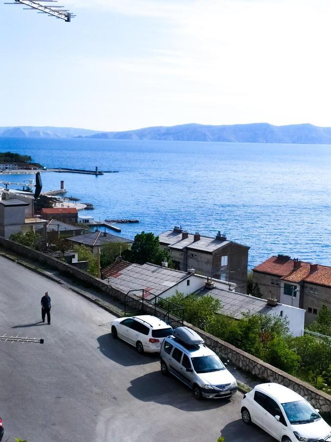 Novouredeni Stan S Balkonom I Pogledom Na More Senj  Exterior foto