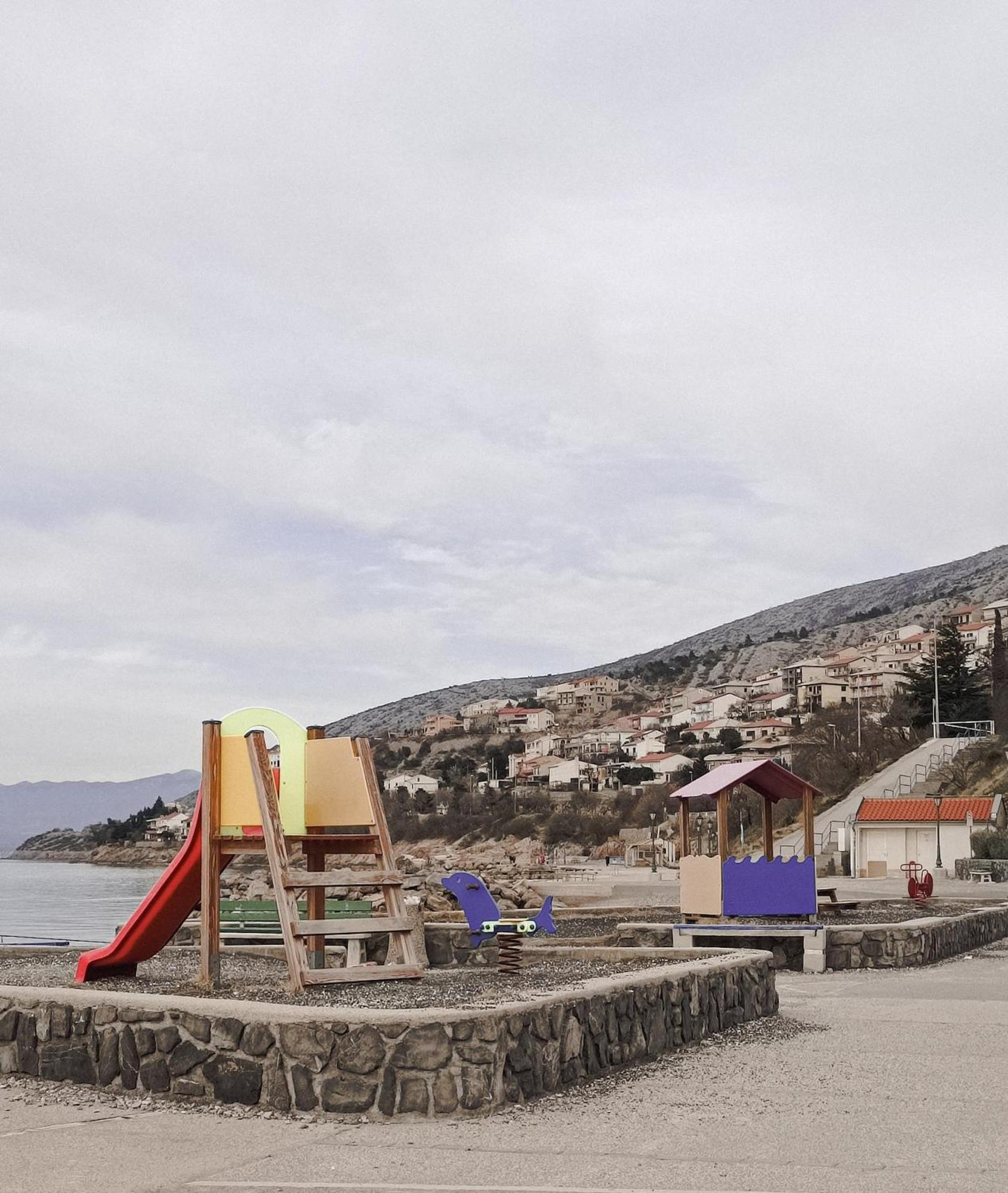 Novouredeni Stan S Balkonom I Pogledom Na More Senj  Exterior foto